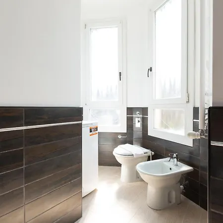 Appartamento Zara Bright Flat Milano Esterno foto